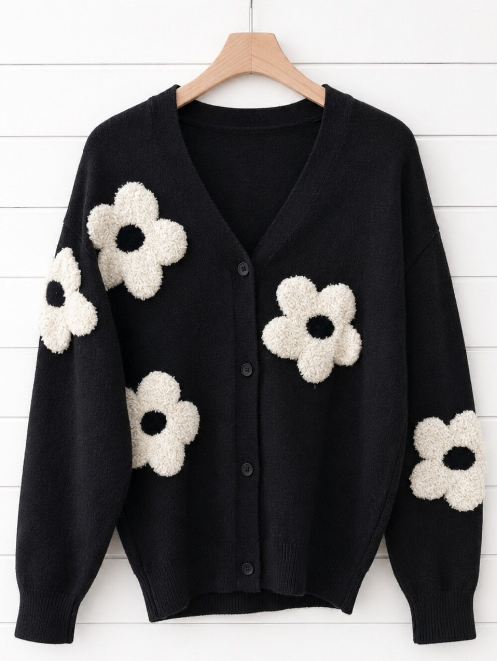 Daisy Sweater Cardigan Flower Floral black white button down V-neck Knit L